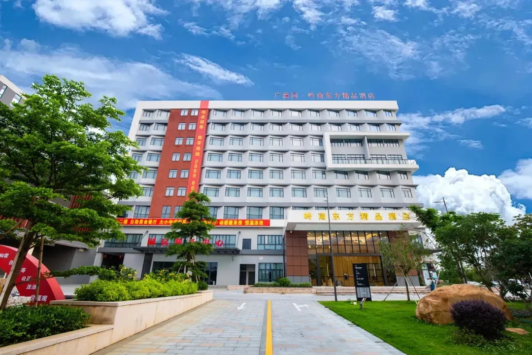 9d89948907bf4cb49d482ffadd354776-sz_594793_看圖王.jpg